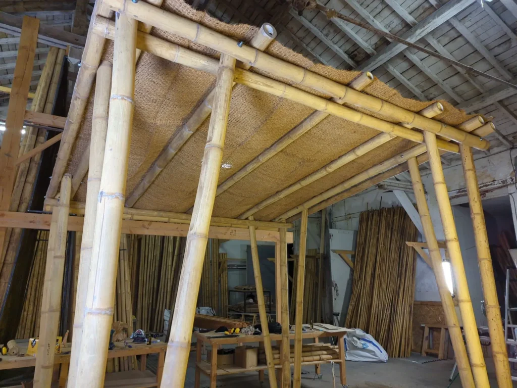 atelier pergola bambou